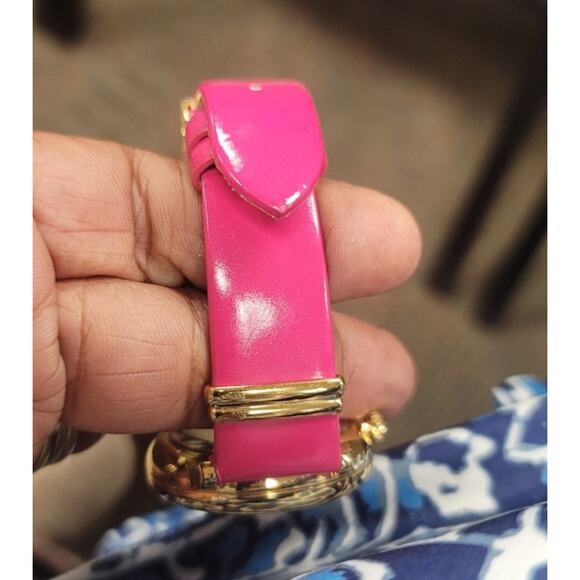 Versace Medusa Alchemy Quartz Leather watch with a pink leather strap, Gold Tone main image 5